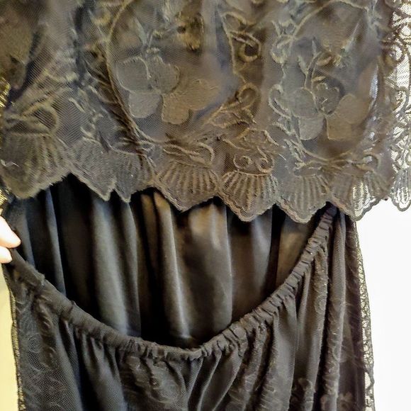 Black Lace Backless Dress Medium - Picture 7 of 8